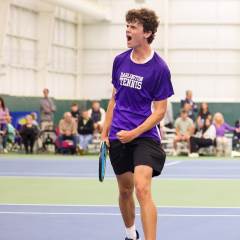 Boys’ Tennis Sweeps State Semifinals