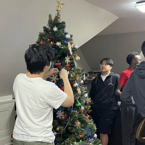 Private Boarding Schools in Georgia | Annual Christmas Tree Decorating Night in SMB