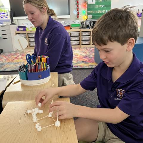 Georgia Private School | Elementary School Near Me | Middle Schoolers in Mrs. Lynn's Intro to Engineering Class Inspire Little Engineers in PreK-2nd Grade