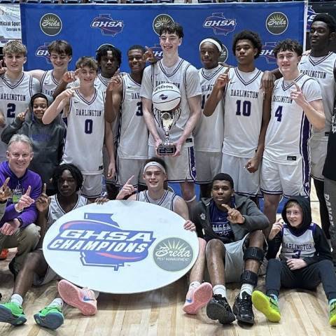 Basketball team makes history with first state title