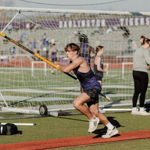 Varsity track and field athletes finish season strong at state
